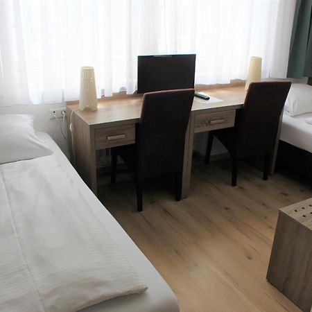 Hotel Ulmer Spatz Εξωτερικό φωτογραφία