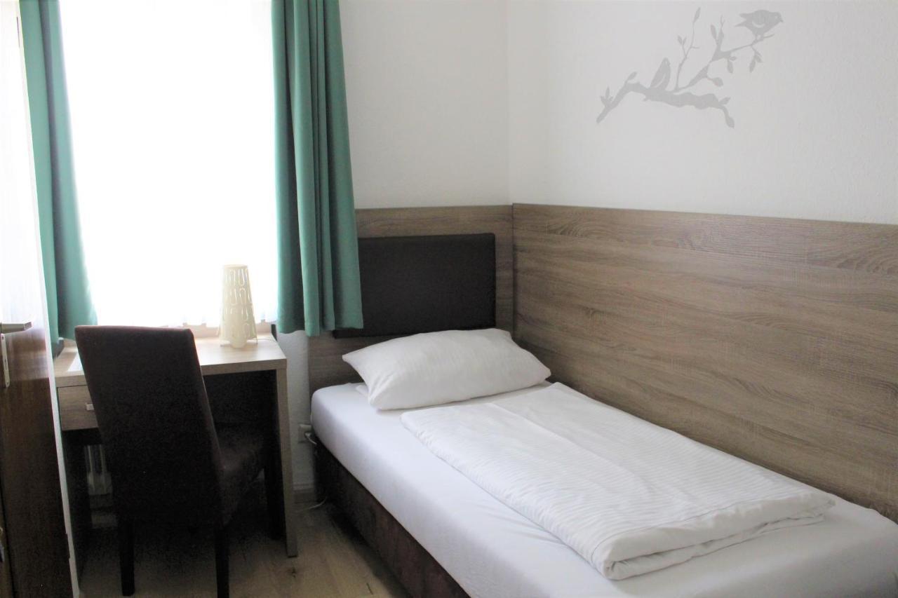 Hotel Ulmer Spatz Εξωτερικό φωτογραφία